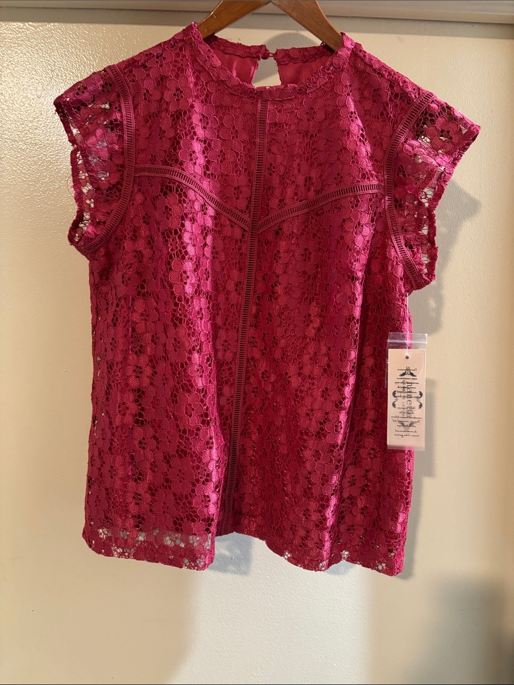 Nanette Lepore Floral Lace Cap Sleeve Top - color- Lipgloss NWT